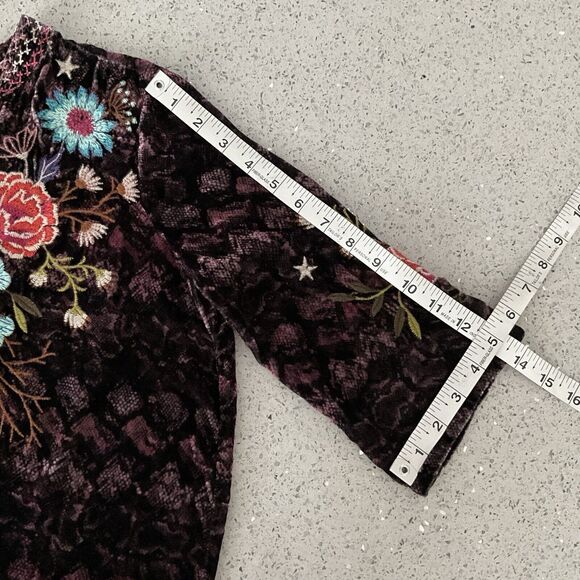 Johnny Was Silk Blend Ulla Velvet Easy V-neck Gypsy Boho Resort Purple Top XXS - Picture 8 of 12